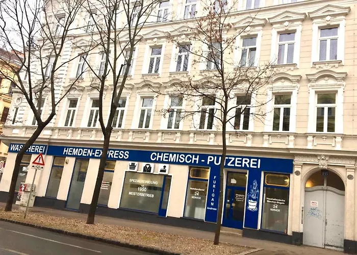 Zeus Design Apartments
